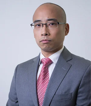 roy-ho-lawyer-1.jpg